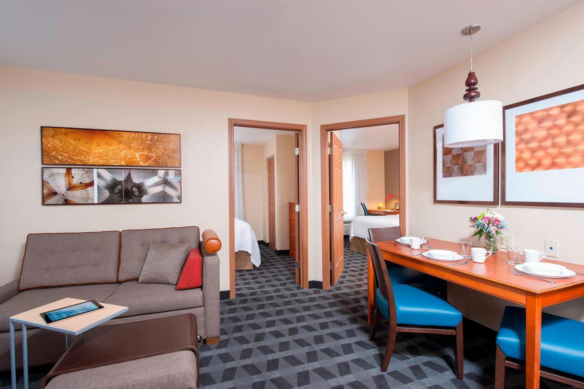Towneplace Suites Indianapolis Park 100 Exterior photo